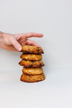 Load image into Gallery viewer, FROZEN COOKIE DOUGH